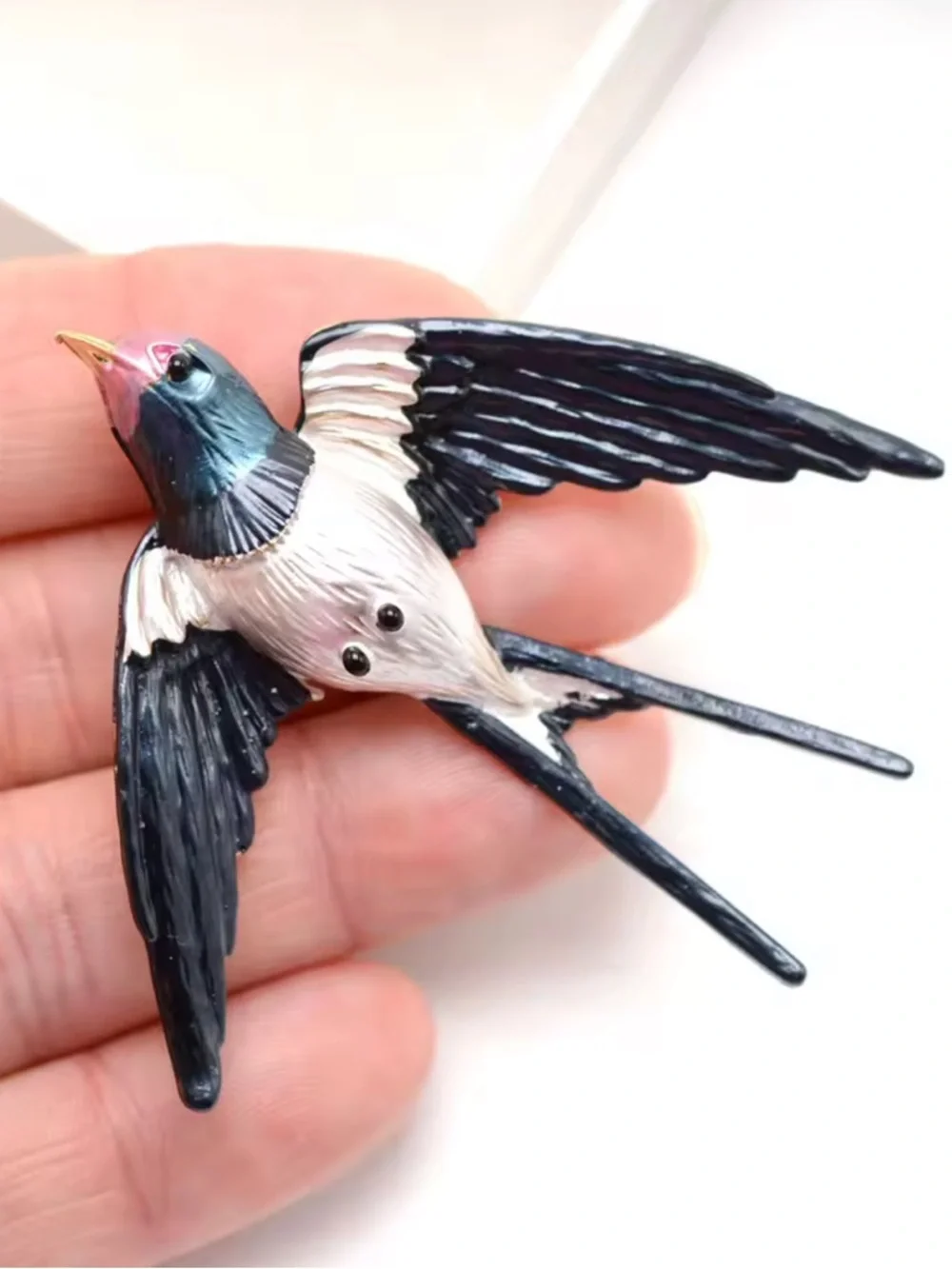 Swallow Bird Brooch Enamel Gold Pin